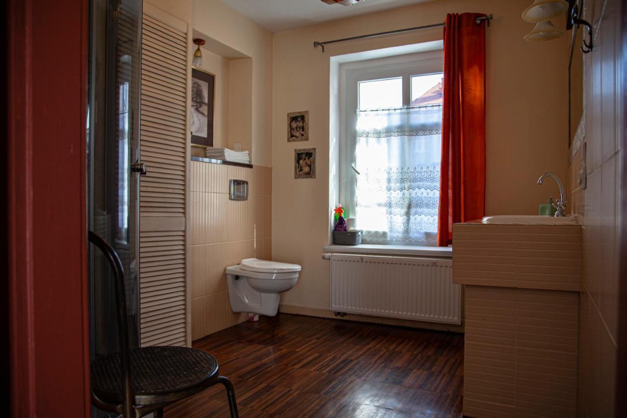 Apartamenty W Starym Kinie Świeradów-Zdrój エクステリア 写真
