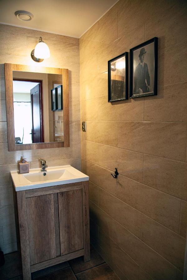 Apartamenty W Starym Kinie Świeradów-Zdrój エクステリア 写真