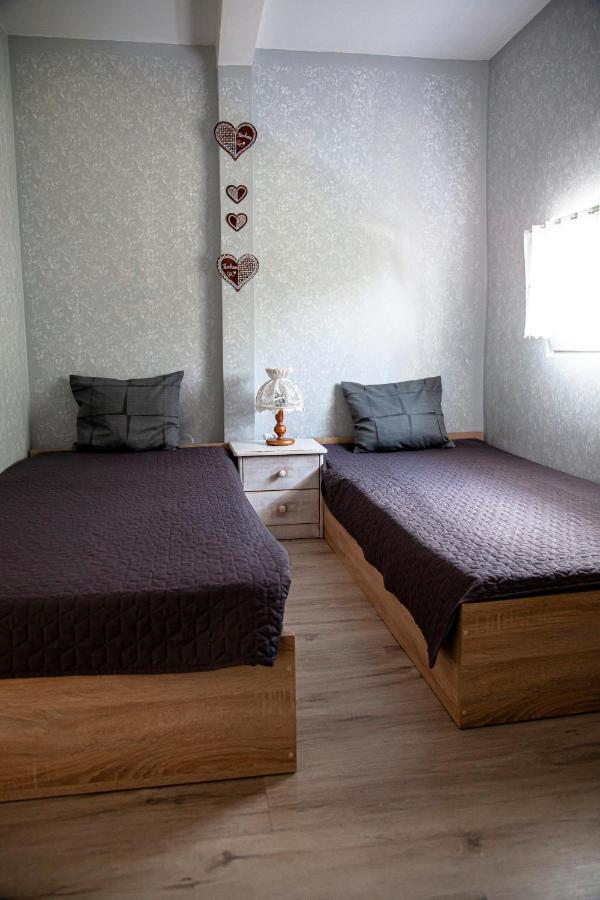 Apartamenty W Starym Kinie Świeradów-Zdrój エクステリア 写真